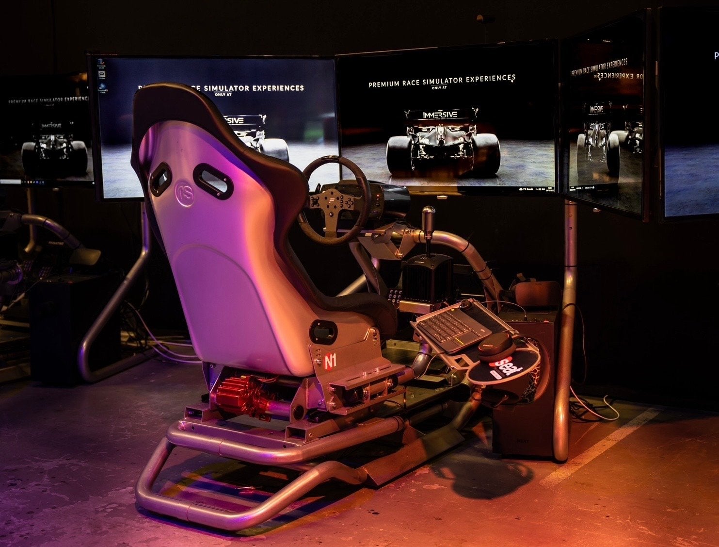 Rseat N1 Racesimulator Frame + Stoel (excl. Buttkicker), Ophalen, Gebruikt, 1 speler, Vanaf 7 jaar