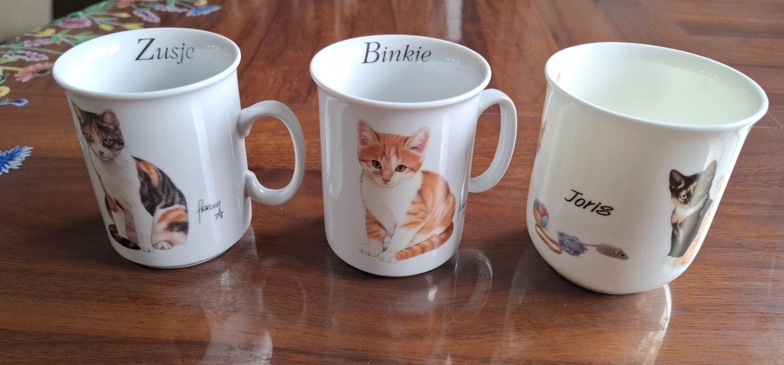 Francien's katten mokken, Ophalen of Verzenden, Zo goed als nieuw, Overige stijlen, Kop(pen) en/of Schotel(s)