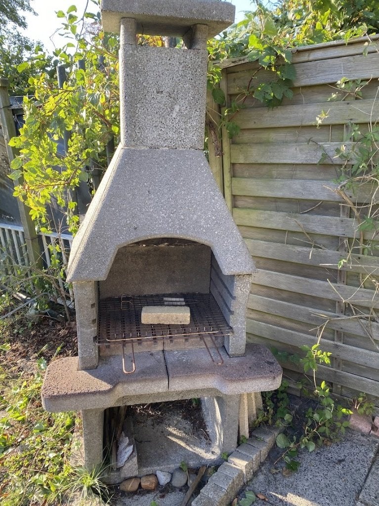 Stenen BBQ gratis, Ophalen, Gebruikt