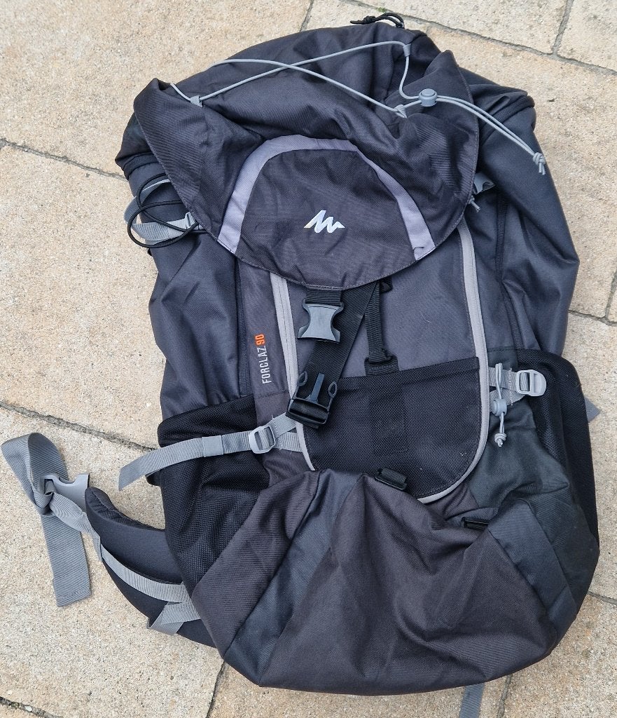 Quecha Forclaz 90 liter backpack rugzak, 40 cm of meer, Zo goed als nieuw, Trekking, 60 cm of meer