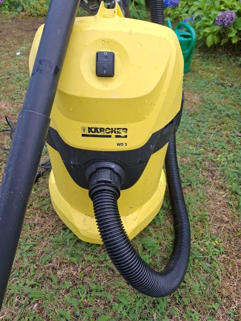 Kärcher nat- & droogzuiger WD3, Ophalen, Zo goed als nieuw, Elektrisch, Kärcher