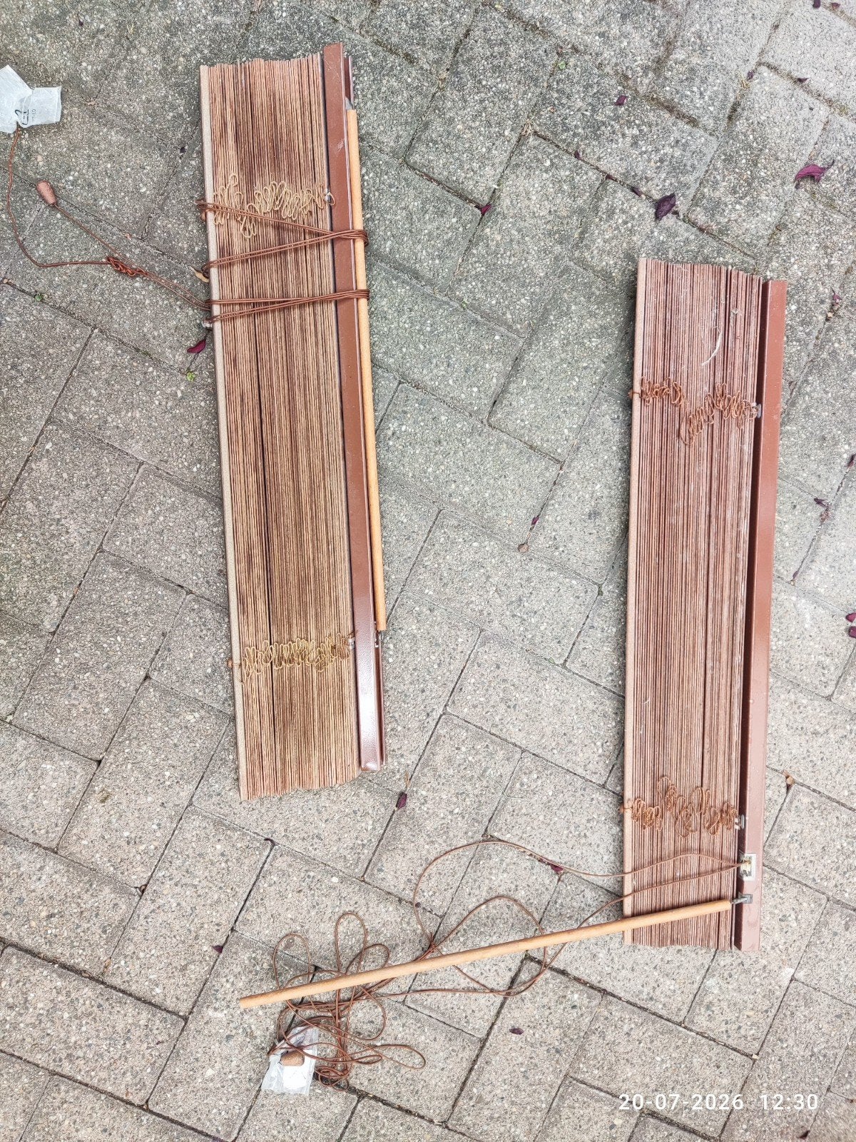 Luxaflex hout, Ophalen
