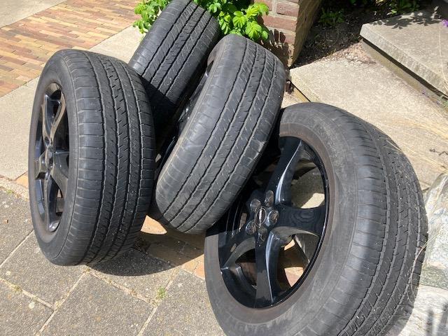 Mooi wielenset, Auto-onderdelen, Banden en Velgen, Banden en Velgen, Zomerbanden, 17 inch, 225 mm, Personenwagen, Gebruikt, Ophalen
