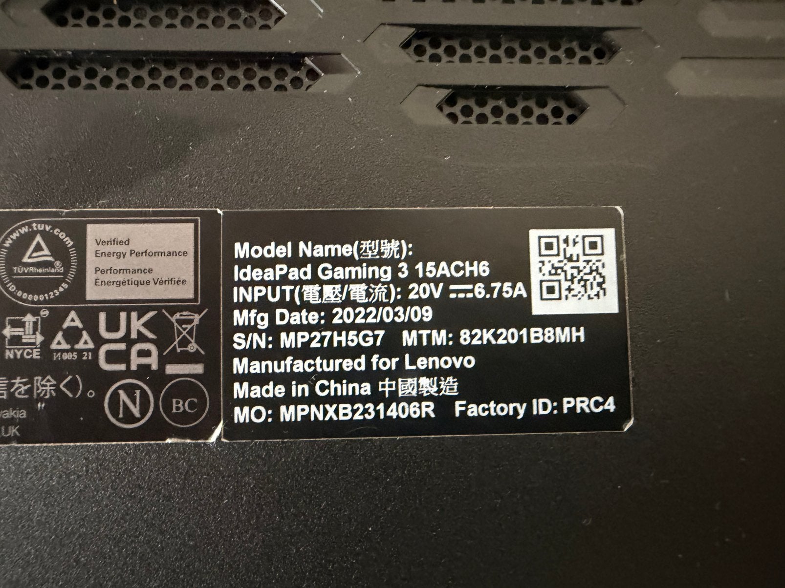 Foto 4 van Gaming laptop lenovo