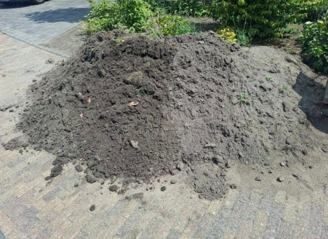 Zwarte grond, Tuin en Terras, Zand, Ophalen, Overige typen