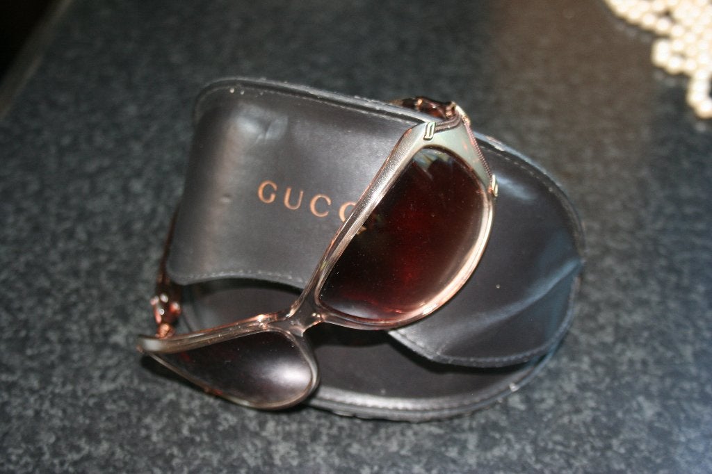 Gucci dames Zonnebril, Sieraden, Tassen en Uiterlijk, Zonnebrillen en Brillen | Dames, Overige merken, Gebruikt, Zonnebril, Overige kleuren