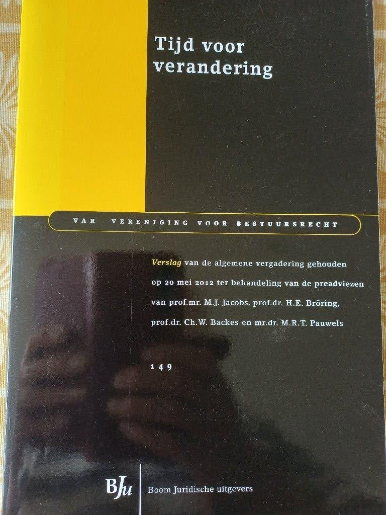 Tijd voor verandering. over overgangsrecht bestuursrecht, Prof. mr. M.J. Jacobs e.a., Ophalen of Verzenden, Gamma, WO