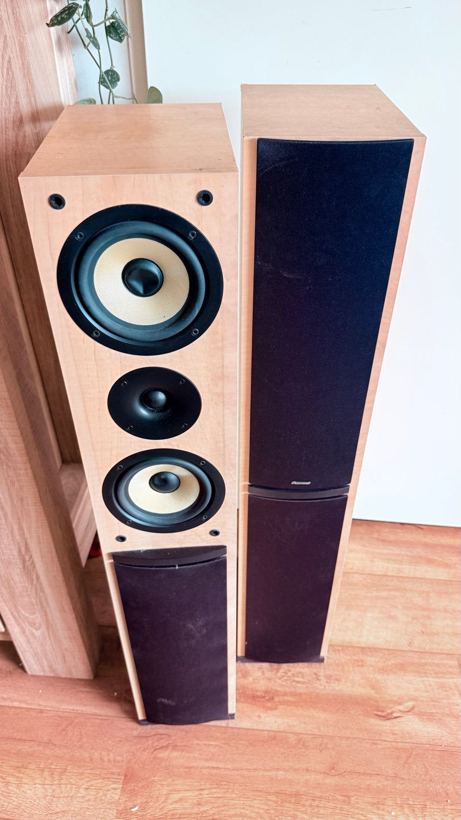 Pioneer S-H320V-QL Vloerstaande Luidsprekers (Set van 2), Audio, Tv en Foto, Luidsprekers, Ophalen, Vloerstaande luidspreker, Gebruikt