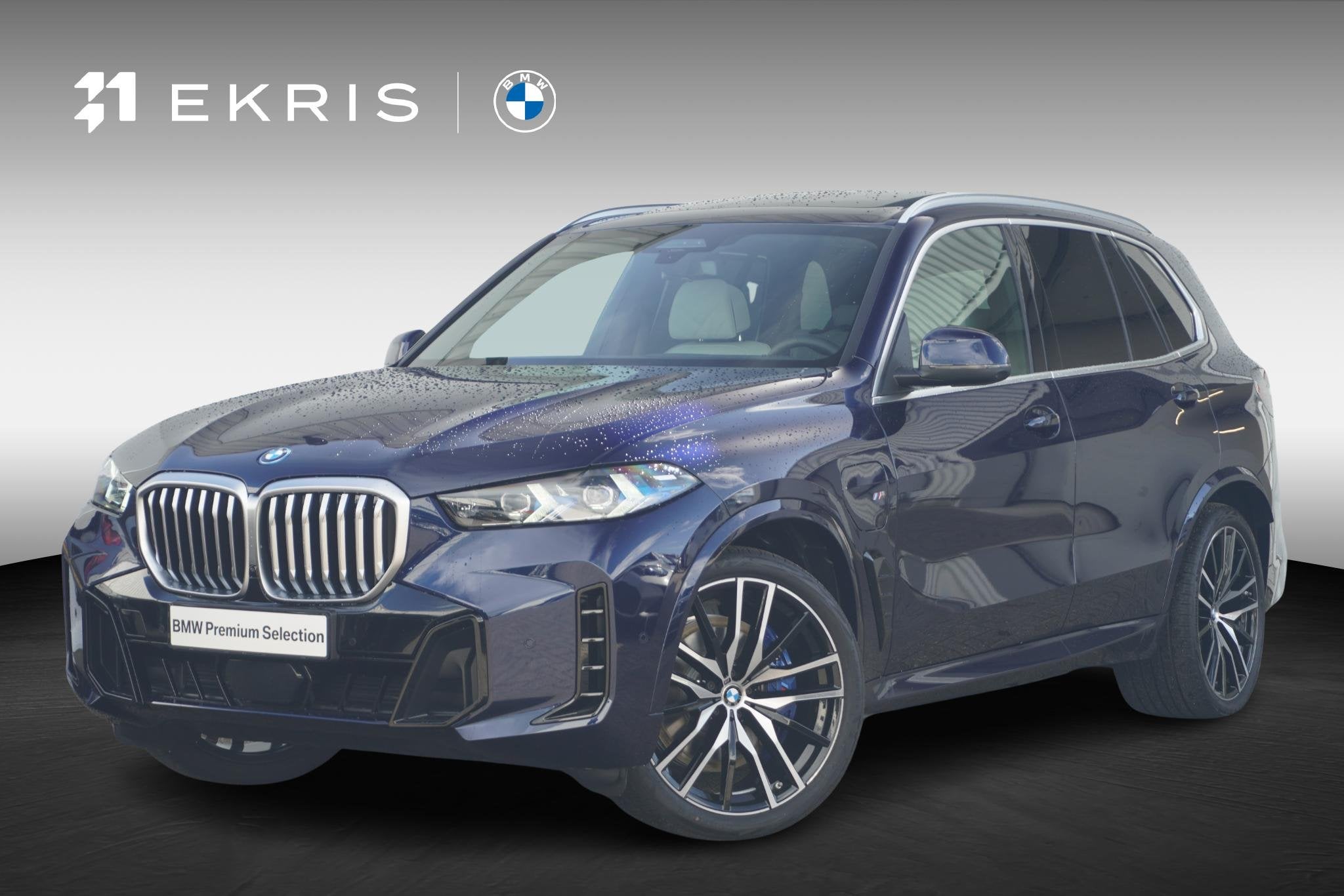 BMW X5 xDrive50e M Sportpakket Pro | Innovation Pack | Comfo, Auto's, 2395 kg, Blauw, 489 pk, 270 min