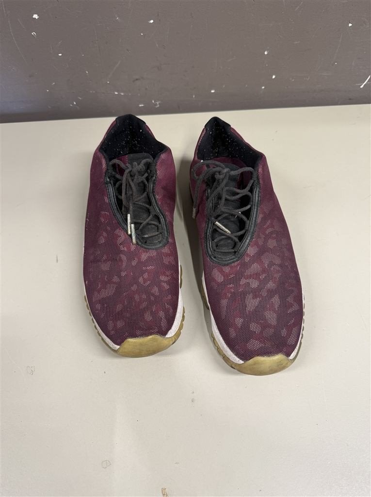 Nike Air Jordan Future Low Bordeaux Camo Burgundy rood maat, Ophalen of Verzenden, Gedragen, Rood, Sneakers of Gympen