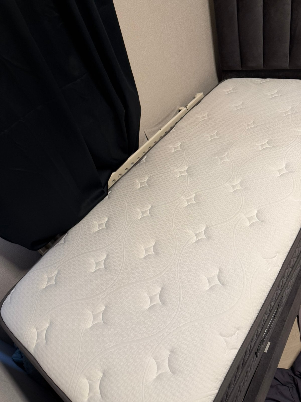 Bed, Huis en Inrichting, Slaapkamer | Boxsprings, Ophalen, Eenpersoons, 190 cm of minder, Zo goed als nieuw