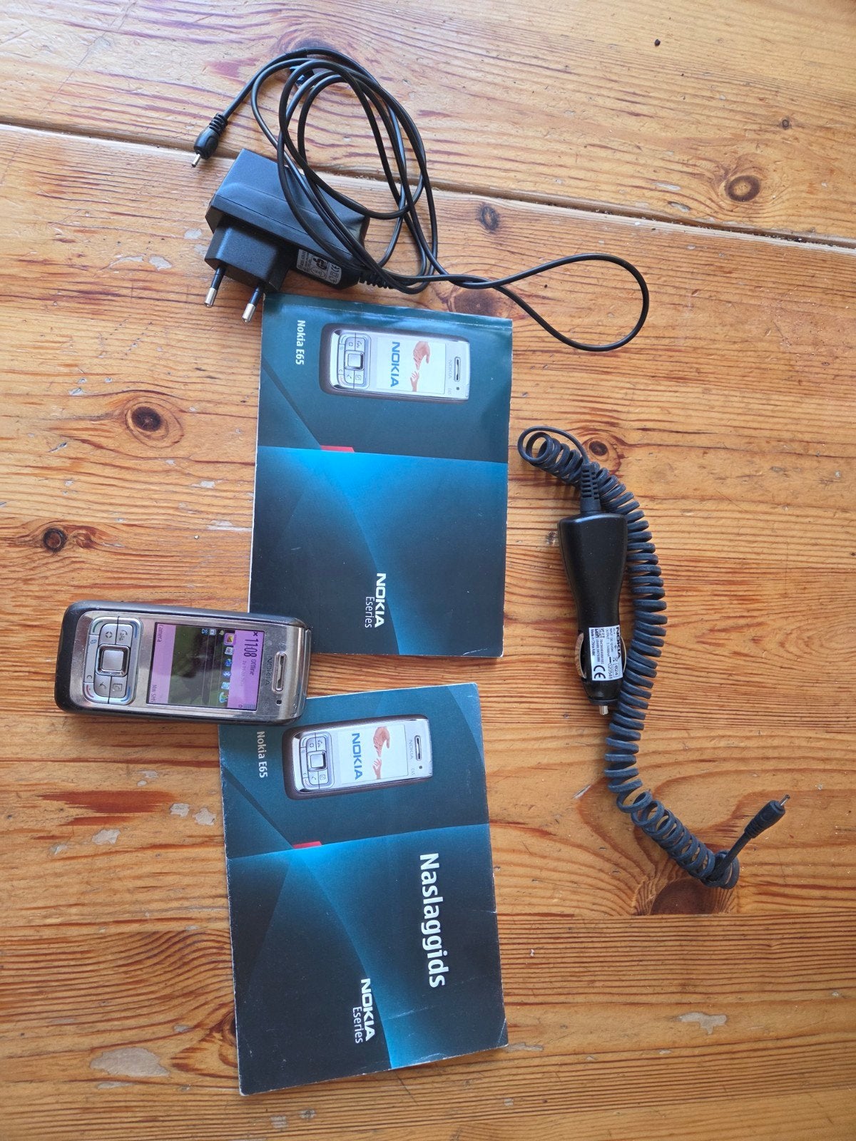 Nokia E65 - Compleet met lader, autolader, boekjes, werkend, Gebruikt, Schuifmodel, Fysiek toetsenbord, Ophalen of Verzenden