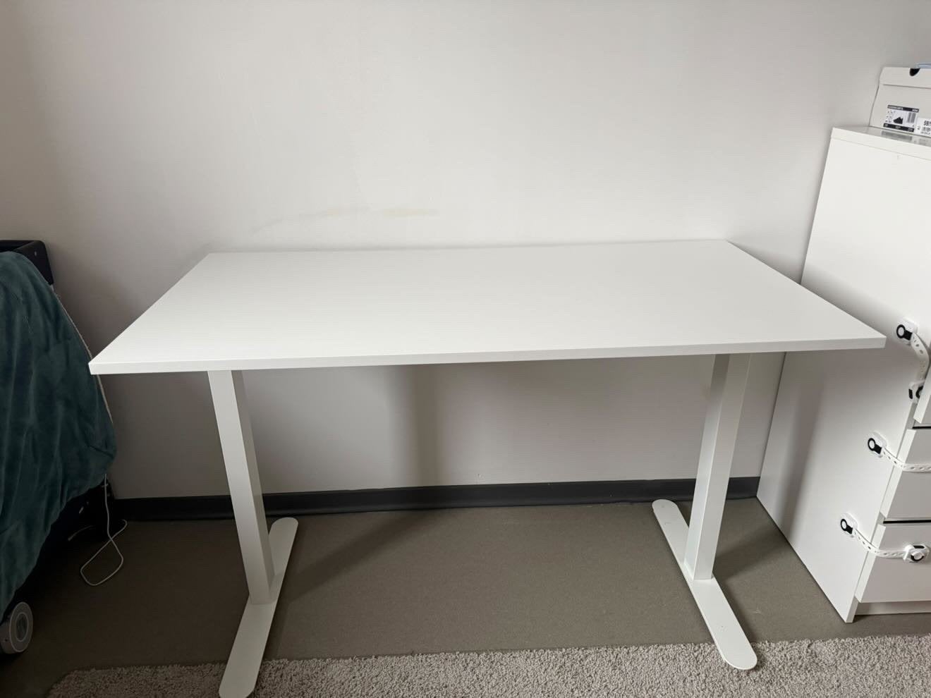 Nette witte computertafel / bureau (120x60x75 cm), Huis en Inrichting, Zo goed als nieuw, Minder dan 100 cm, 25 tot 50 cm, 50 tot 100 cm