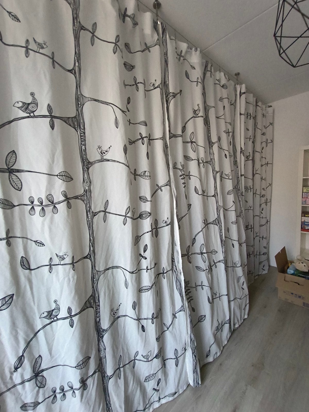 IKEA Gordijnen met vogelprint inclusief ophangsysteem, Ophalen of Verzenden, Zo goed als nieuw, Gordijn, Polyester
