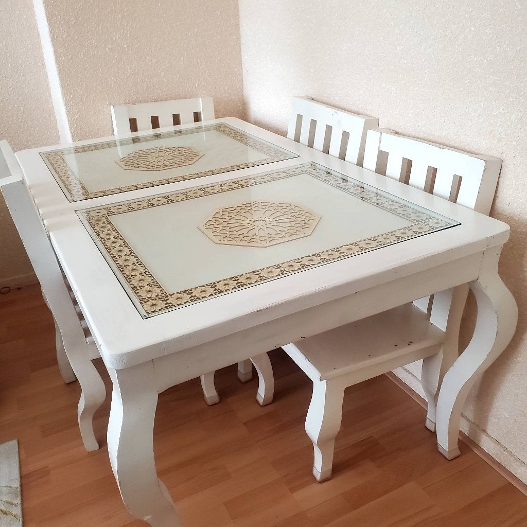 Grote witte landelijke tafel met glasplaat, 6 stoelen, Ophalen, Gebruikt, Klassiek/Barok, Landelijk (Cottage) en Oriëntaals., 200 cm of meer