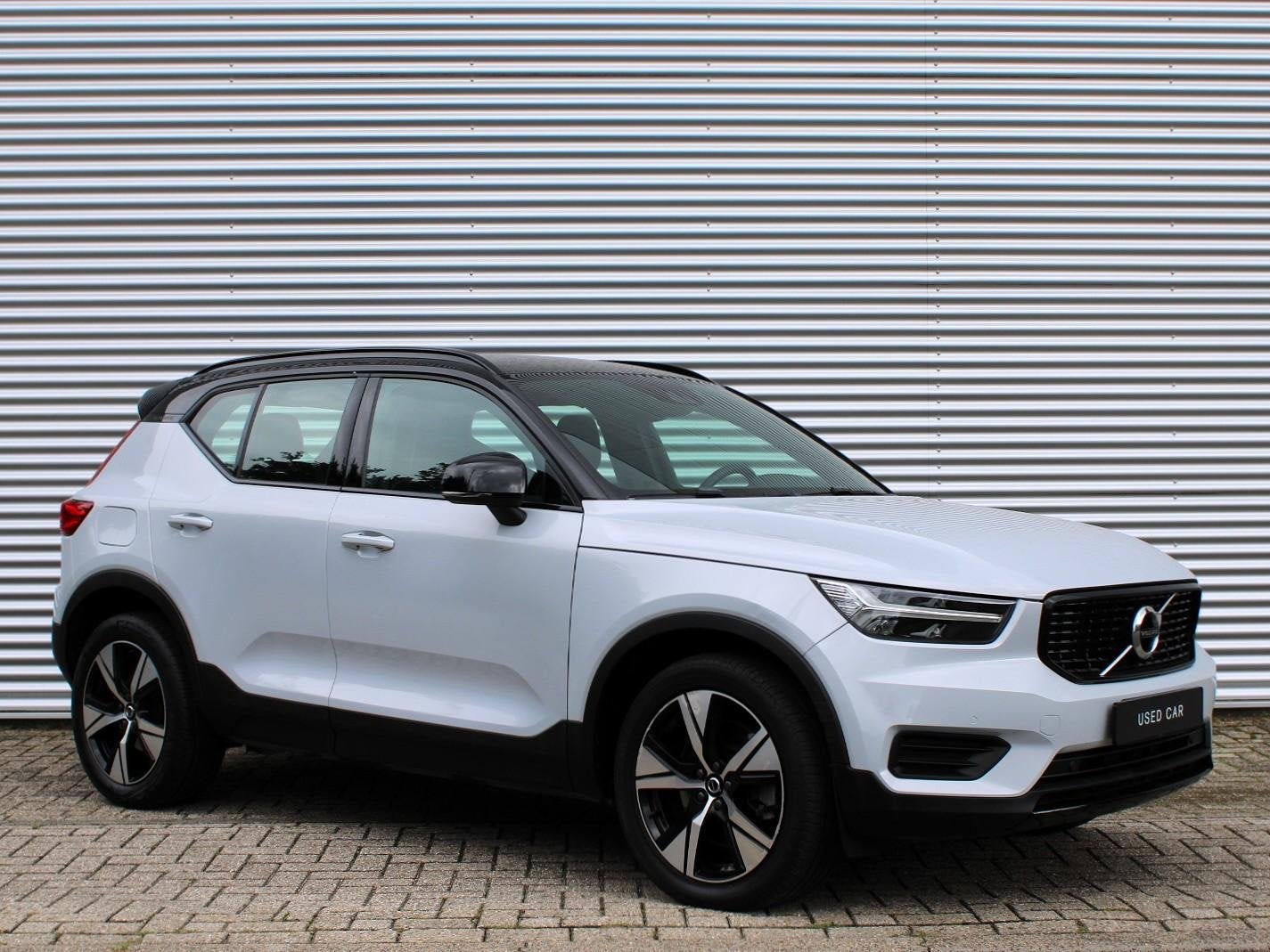 Volvo XC40 1.5 T5 Recharge R-Design Automaat / Reservewiel /, 1712 kg, Met garantie (alle), Leder en Stof, Plug-in hybride