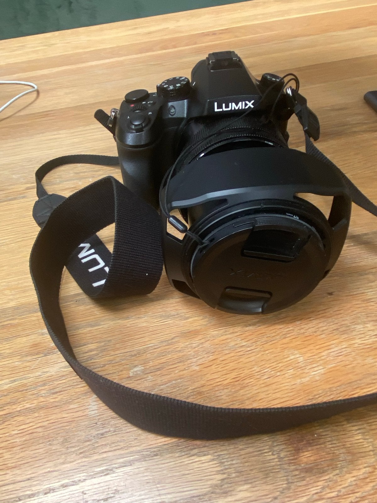 Panasonic Lumix DMC-FZ2000 Bridgecamera - Zo goed als nieuw, Ophalen, Panasonic, Beeldstabilisatie, Zo goed als nieuw