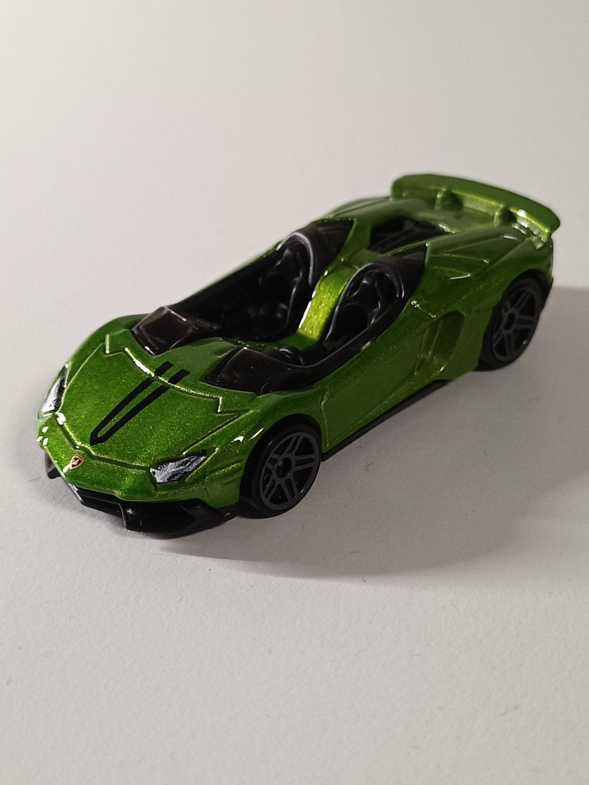 Hot Wheels Lamborghini Aventador  Groen, Ophalen of Verzenden, Zo goed als nieuw, Auto