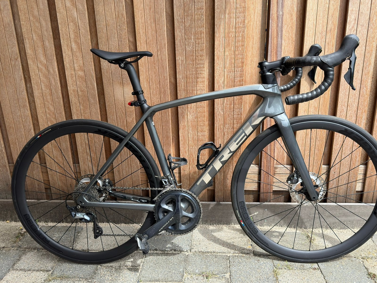 Trek Emonda SL6 Disc PRO Ultegra, Carbon, Heren, Zo goed als nieuw, Meer dan 20 versnellingen
