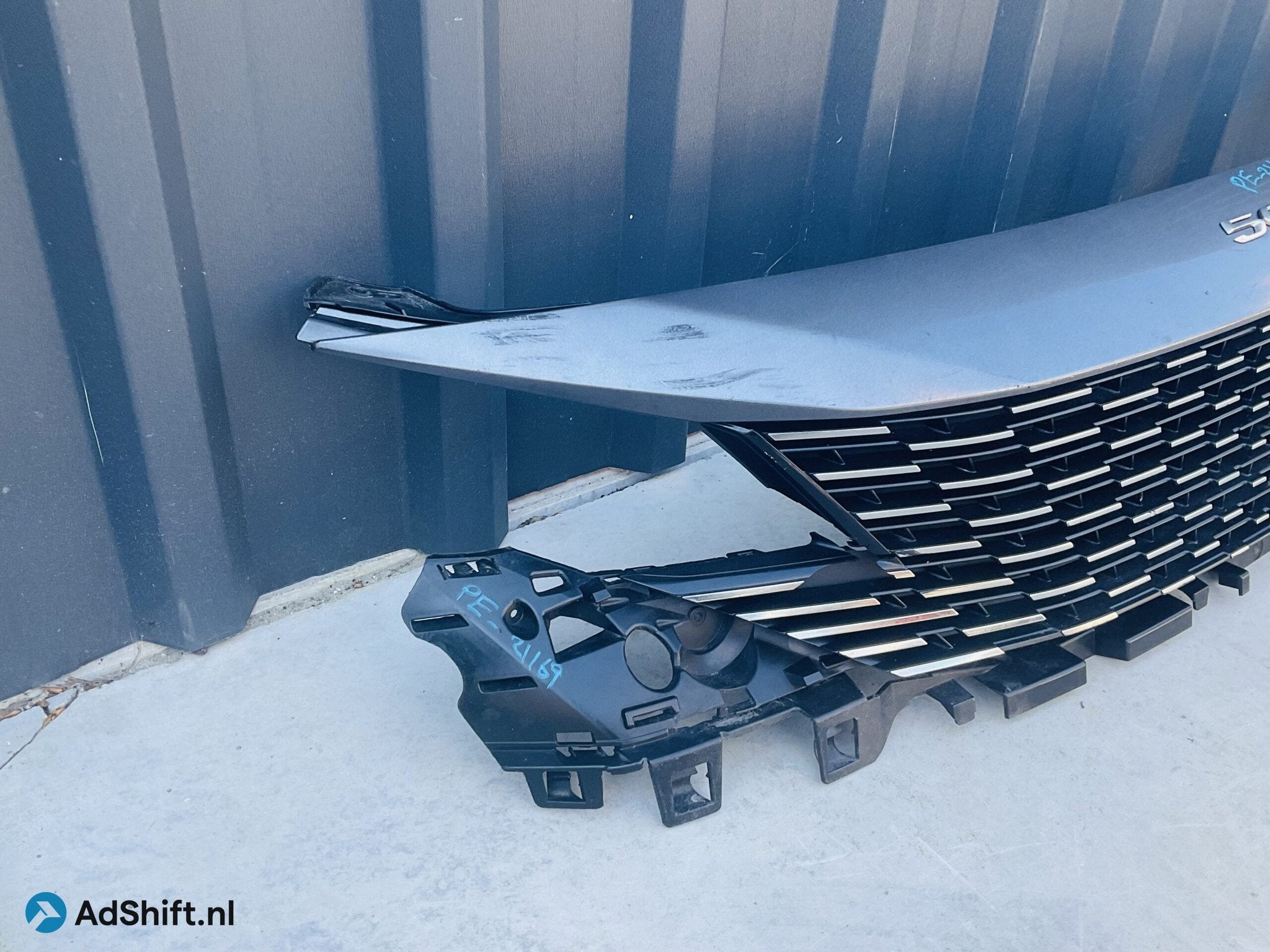 Bumper Grill peugeot 3008 5008 facelift 21 9836828477 voorbu, Auto-onderdelen