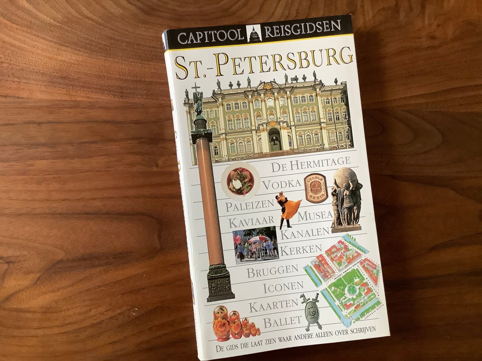 Sint-Petersburg Leningrad Rusland Capitool reisgids, Ophalen of Verzenden, Europa, Reisgids of -boek, Capitool