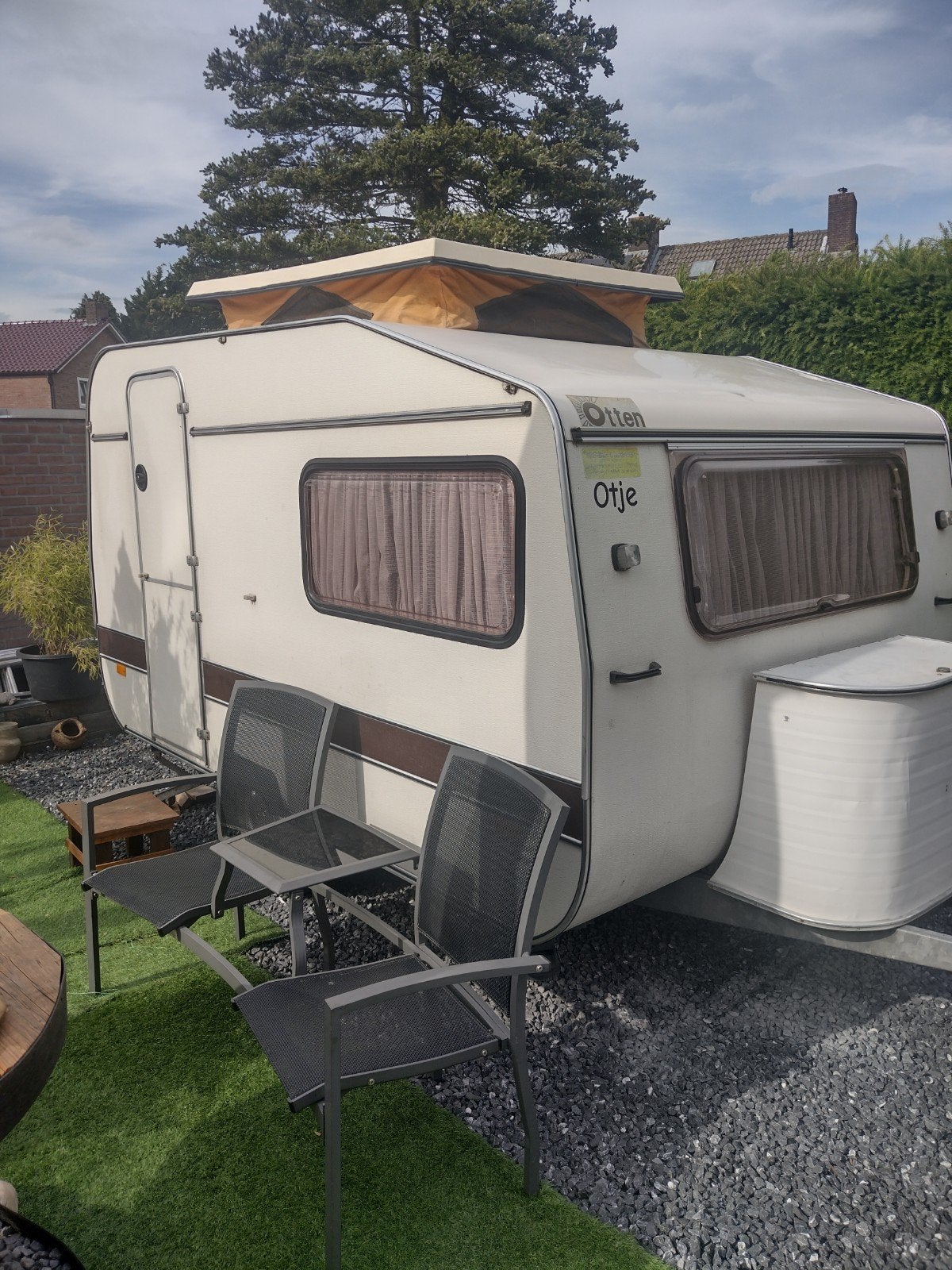 Otten Caravan 1981 Oldtimer & Lichtgewicht (456kg), Caravans en Kamperen, Caravans, Overige merken, Standaardzit, Hefdak, Tot 4 meter