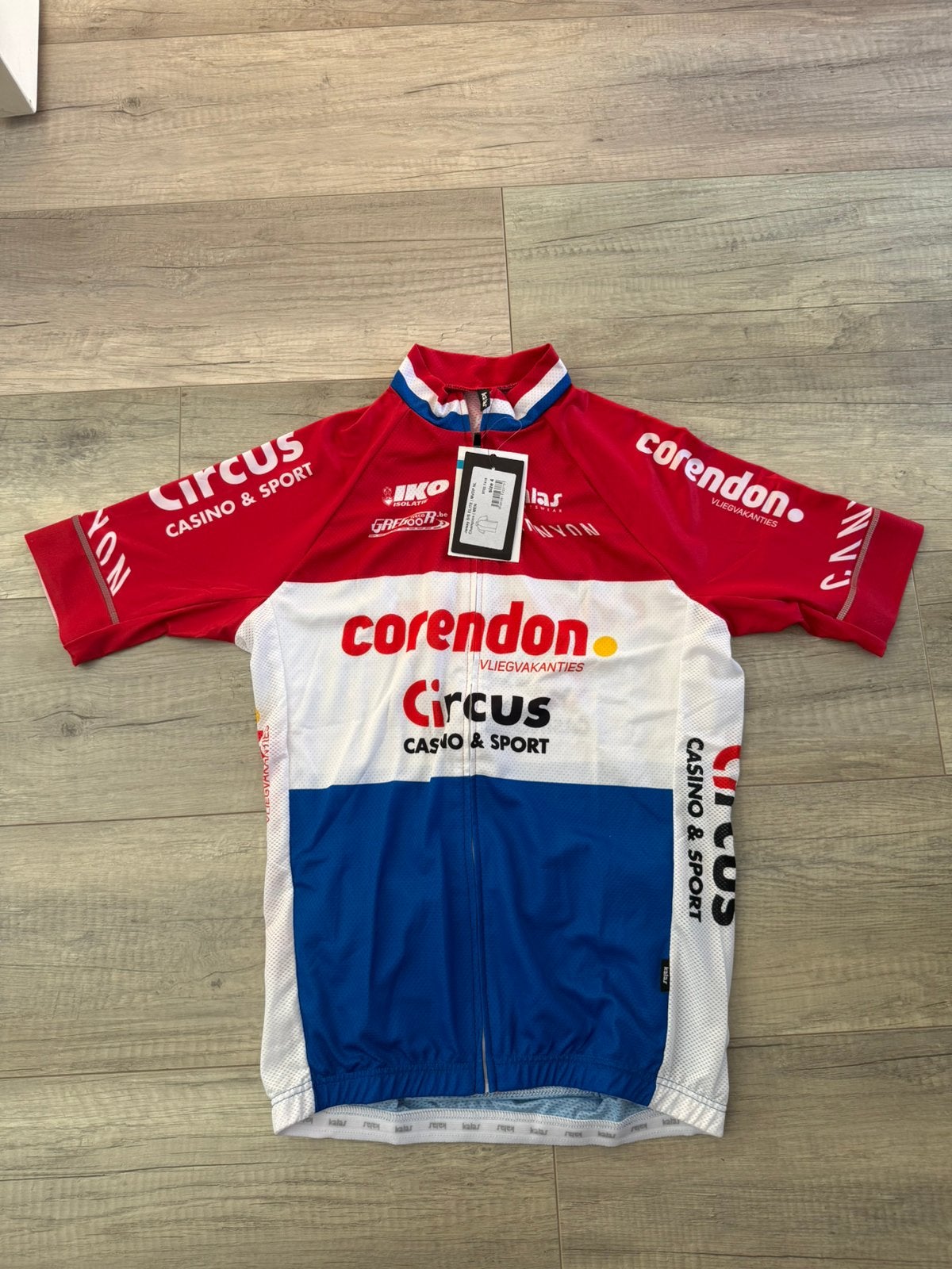 Corendon circus shirt mvdp, Ophalen of Verzenden, Zo goed als nieuw, Bovenkleding