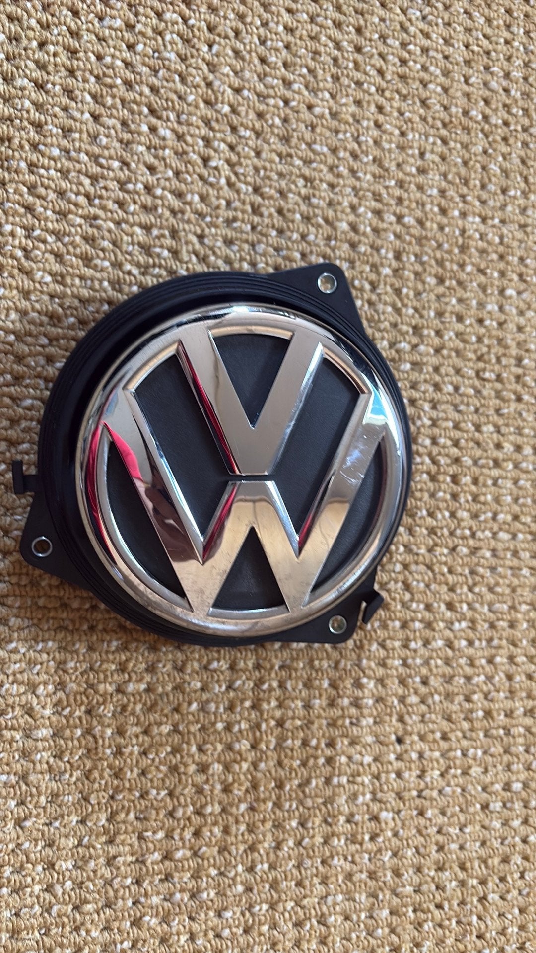 Volkswagen Embleem met Bedrading + Set Wielmoerdoppen, Ophalen of Verzenden, Gebruikt, Volkswagen