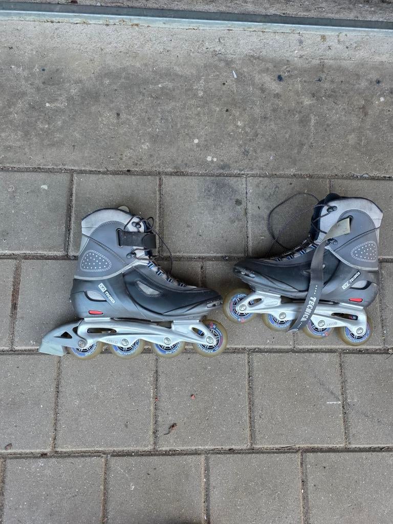 Tecnica Inline Skates - Maat 45.5 - Gebruikt maar goed, Overige merken, Heren, Ophalen of Verzenden, Info@tecnicagroup.com
