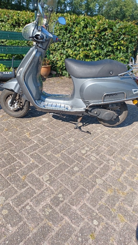 Snor scooter, Fietsen en Brommers, Gebruikt, Benzine, Ophalen, Overige merken