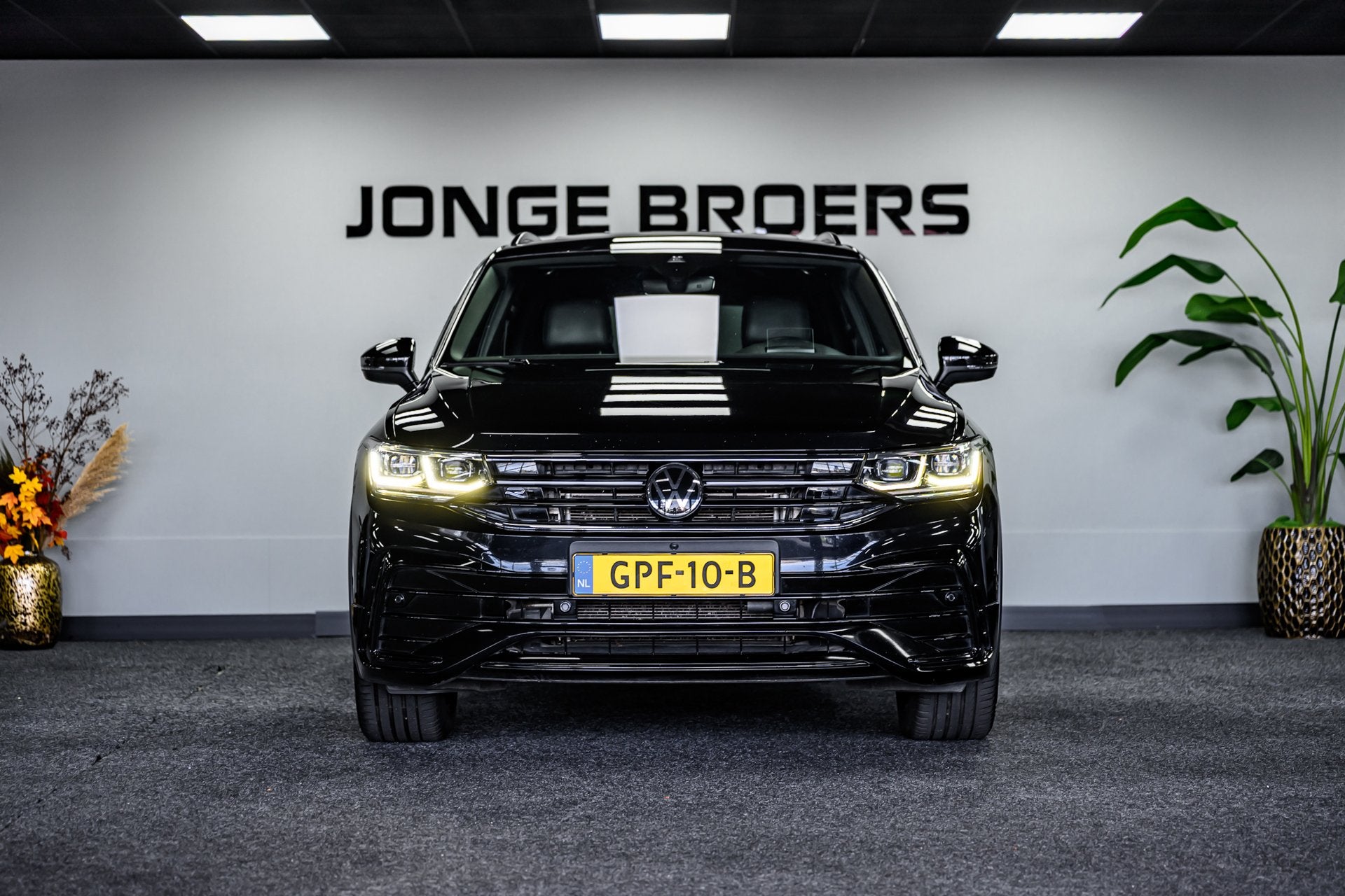 Volkswagen Tiguan Allspace 2.0 TSI 4Motion Highline 7p. Pano, 1683 kg, Gebruikt, Euro 6, 4 cilinders