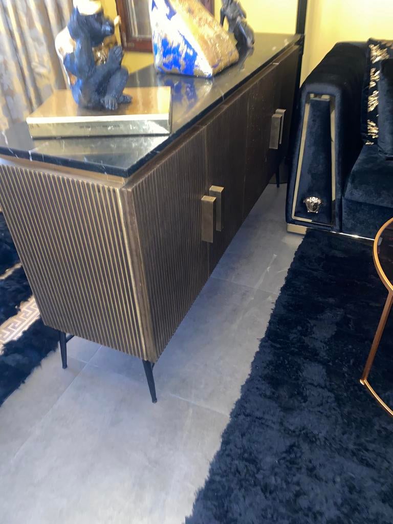 Richmond ironville tv unit, Huis en Inrichting, Kasten | Dressoirs, Ophalen, Met deur(en), Zo goed als nieuw, 200 cm of meer