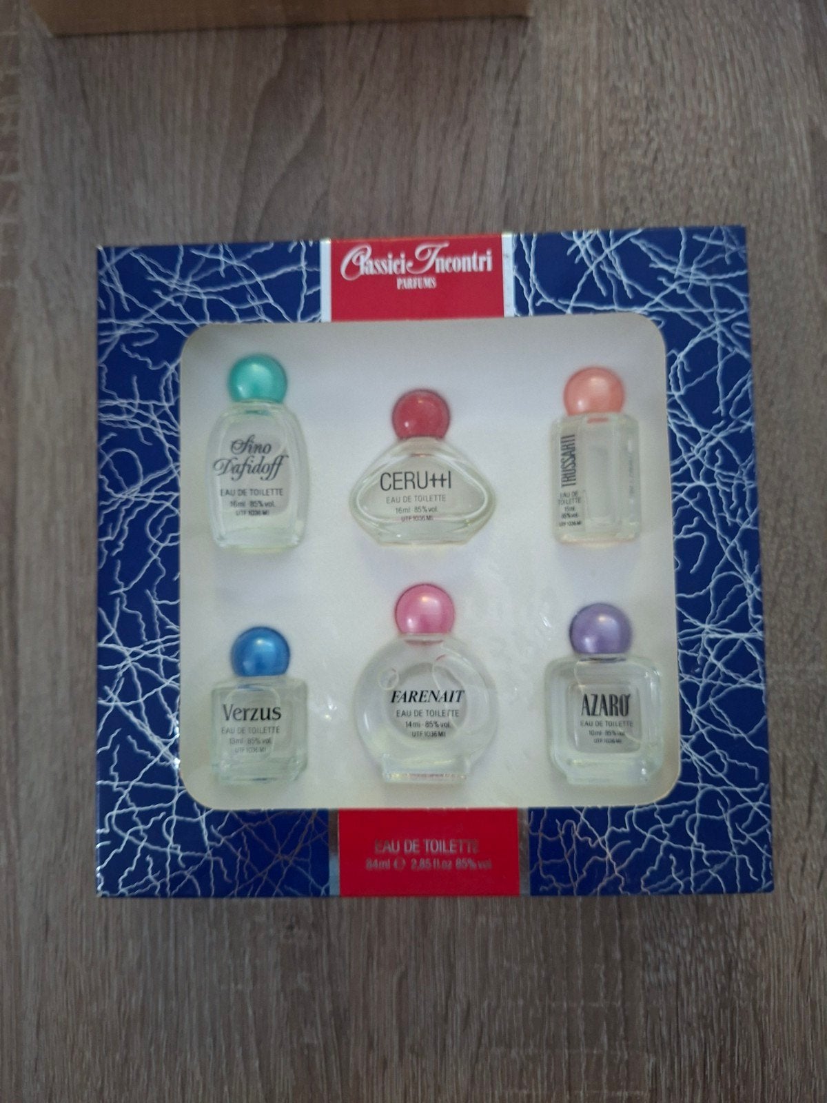 Vintage parfum miniaturen set - Classic Incontri, Ophalen of Verzenden, Zo goed als nieuw, Miniatuur, Gevuld