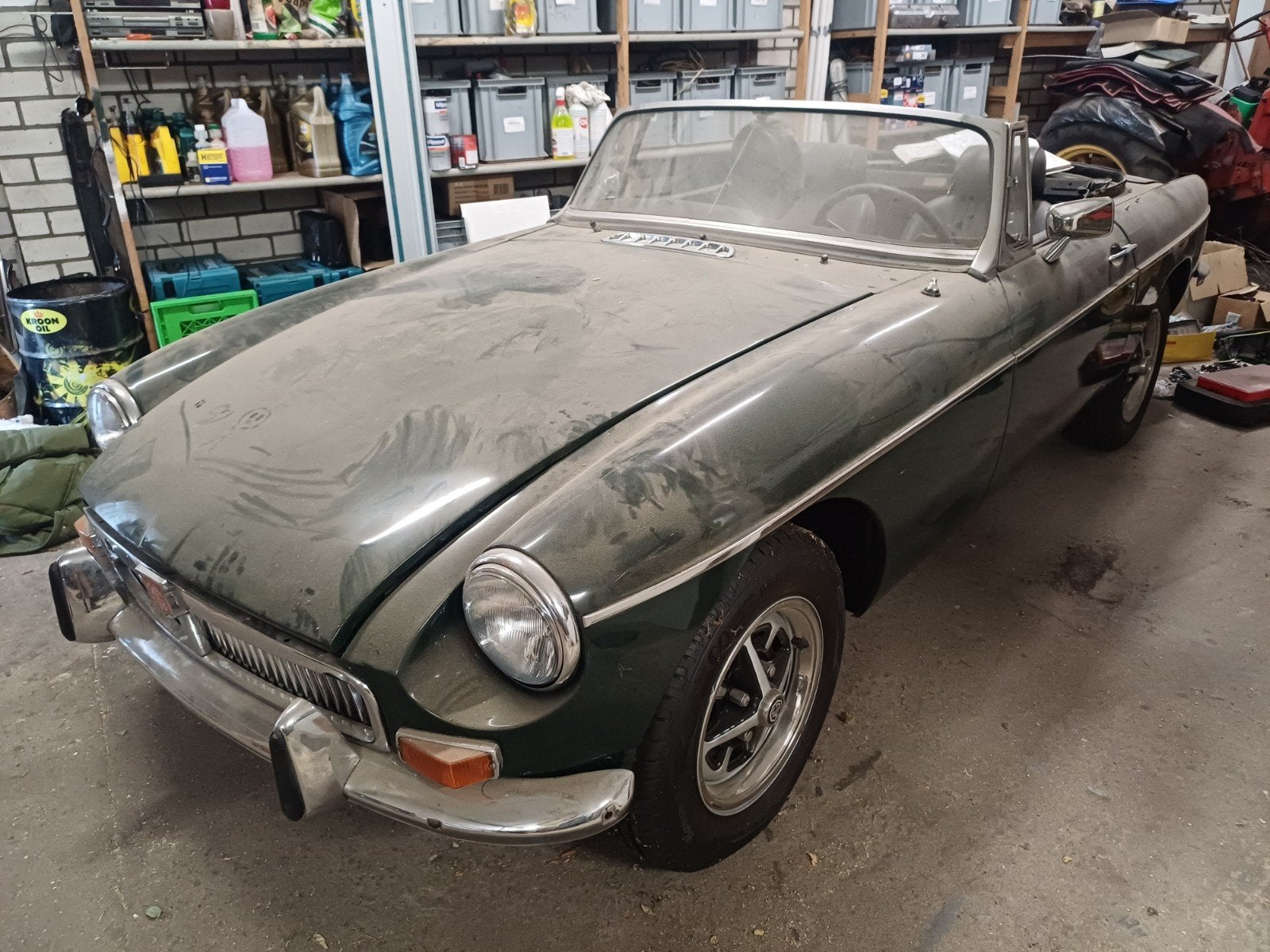 MG MGB cabriolet 90%klaar veel nieuw, Auto's, Achterwielaandrijving, Zwart, Cabriolet, Handgeschakeld