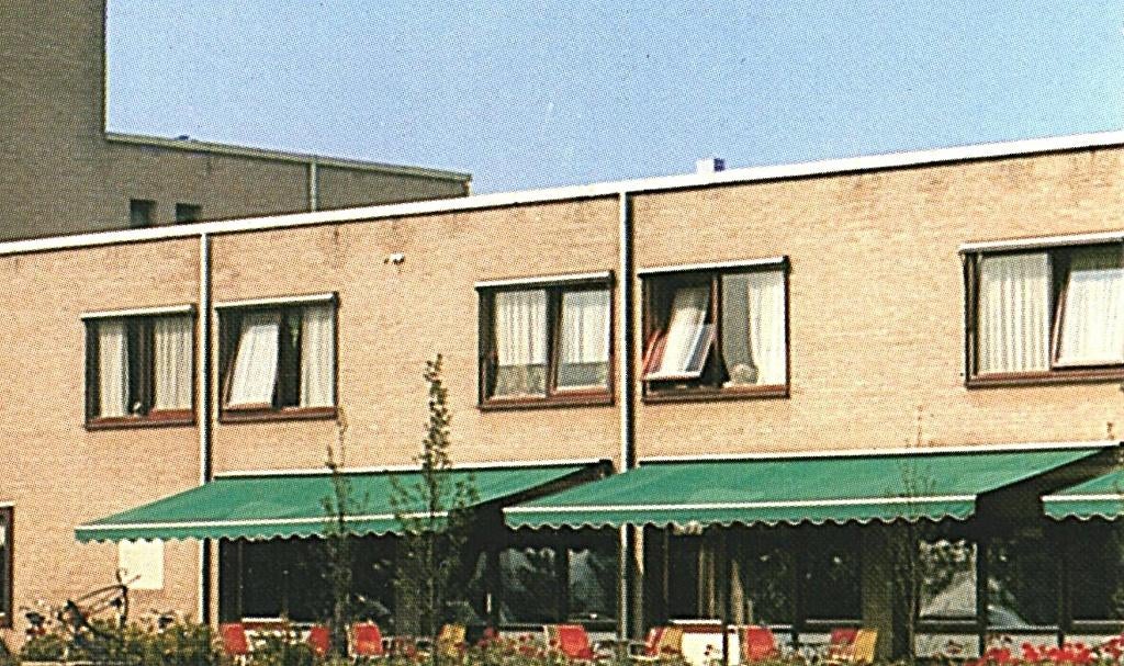 802368	Ulft	980 N Br Debbeshoek	Gelopen met Postzegel, Verzamelen, Ansichtkaarten | Nederland, Ophalen of Verzenden, 1980 tot heden