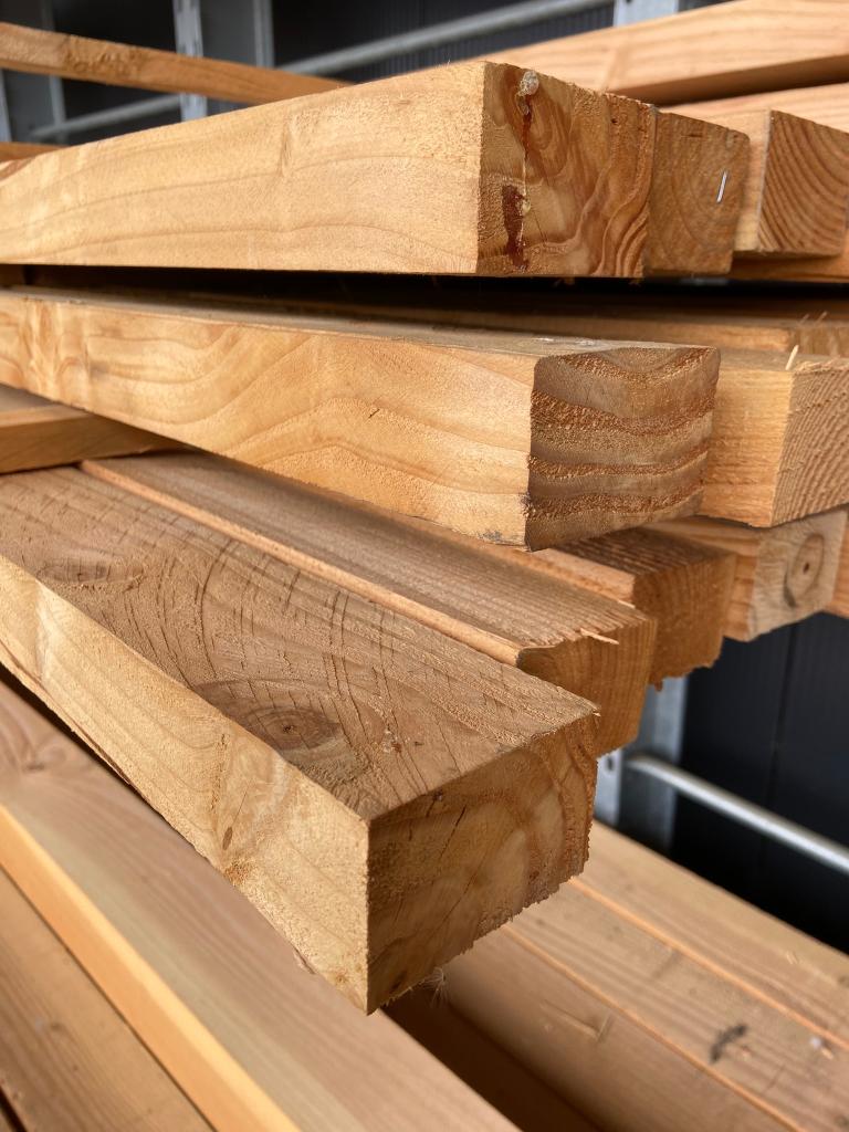 Douglas regel 4,5x7x250 cm ruw (Op is Op) - J&W 154, Ophalen, Nieuw, 180 tot 250 cm, Balken