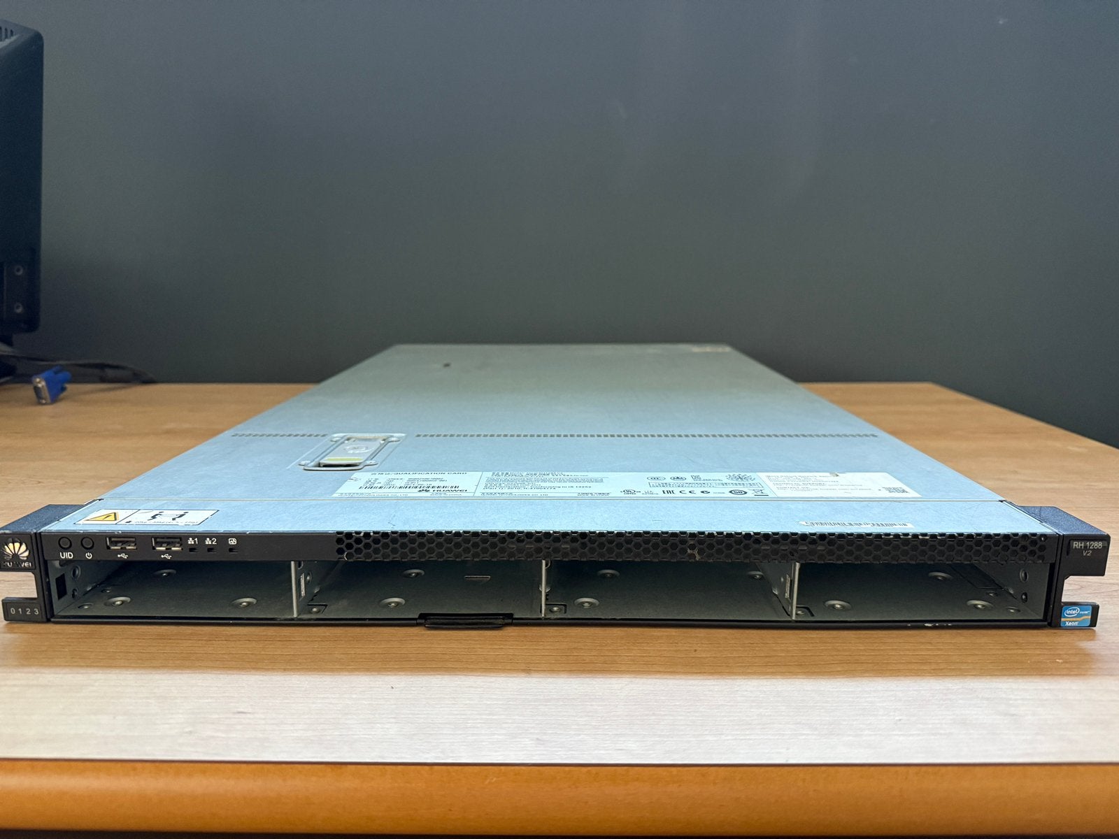 Huawei RH1288 V2-4L Rackserver, Computers en Software, Servers, Ophalen, Gebruikt, 2 tot 3 Ghz