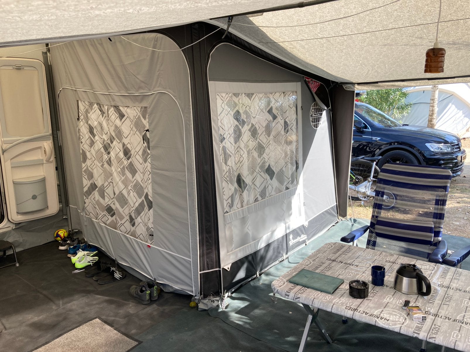 Isabella tussenwand 250, Caravans en Kamperen, Tenten, Zo goed als nieuw, Ophalen