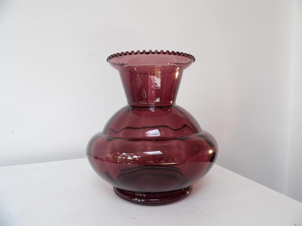 Art Deco Vaas Doyen, paars, Antiek en Kunst, Antiek | Vazen, Ophalen of Verzenden