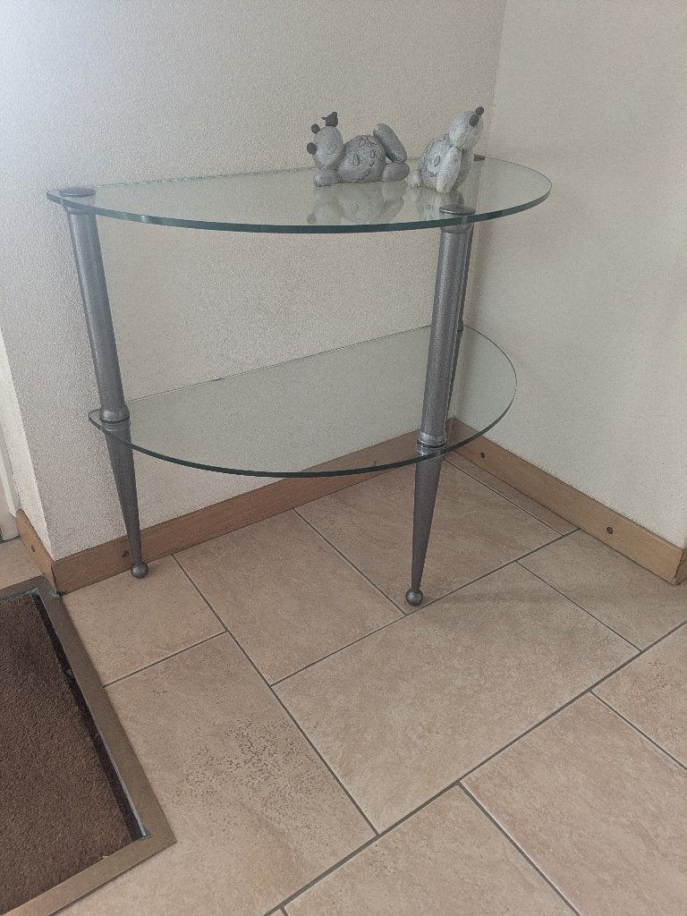 zeer mooie halfronde sidetable van glas, Ophalen, 50 tot 100 cm, Overige vormen, 25 tot 50 cm