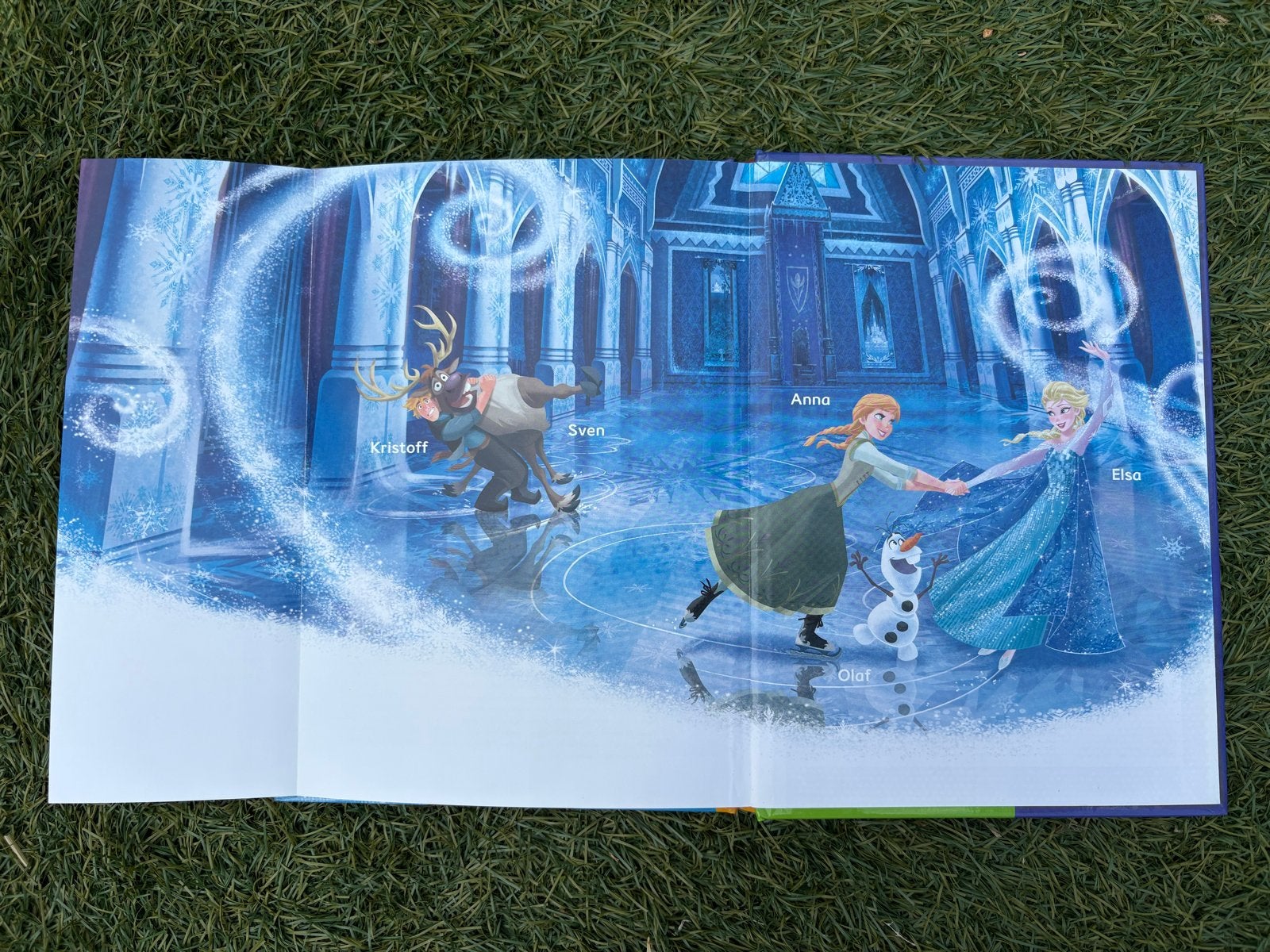 Disney Frozen: Het hele verhaal van Anna en Elsa, Boeken, Meisje, Ophalen of Verzenden, Zo goed als nieuw, Voorleesboek
