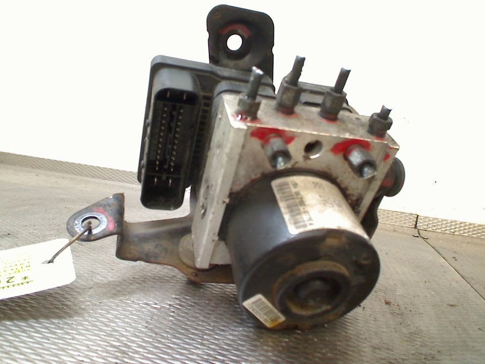 Abs Pomp Suzuki Swift (ZA/ZC/ZD1/2/3/9) 2008 06210207794, Gebruikt, Suzuki Deutschland GmbH, Kontakt@suzuki.de, Suzuki-Allee 7, Bensheim 64625, , Duitsland