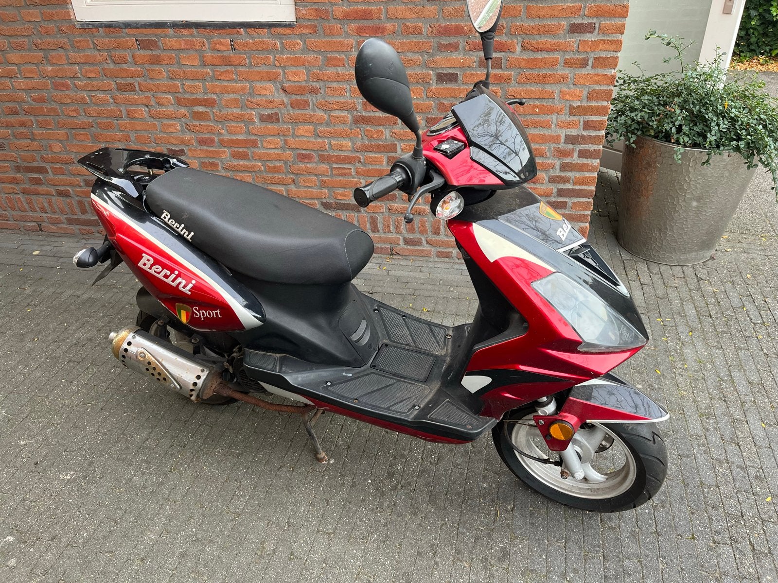 Berini Sport Scooter - Rood, Ophalen, Gebruikt, Benzine