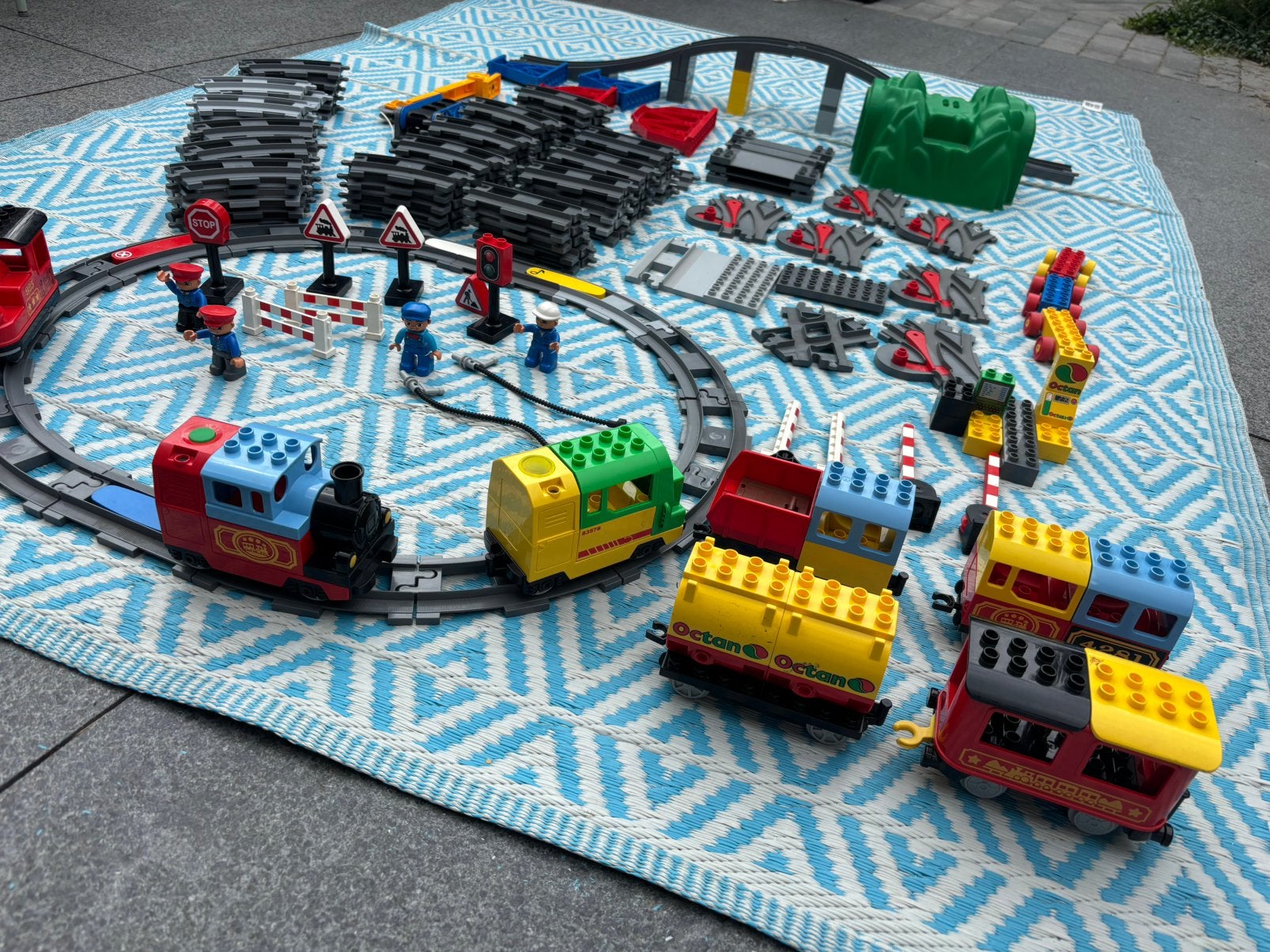 Te koop: Grote LEGO DUPLO treinbaan., Ophalen, Zo goed als nieuw