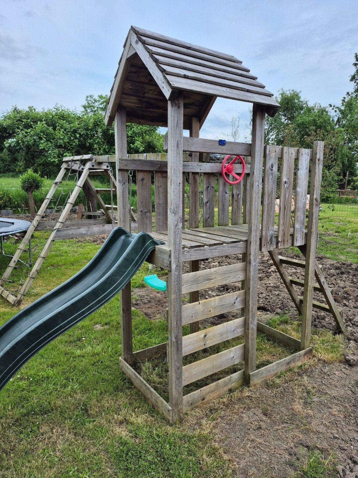 Speeltoestel glijbaan / schommels / net, Kinderen en Baby's, Speelgoed | Buiten | Speelhuisjes, Ophalen, Hout