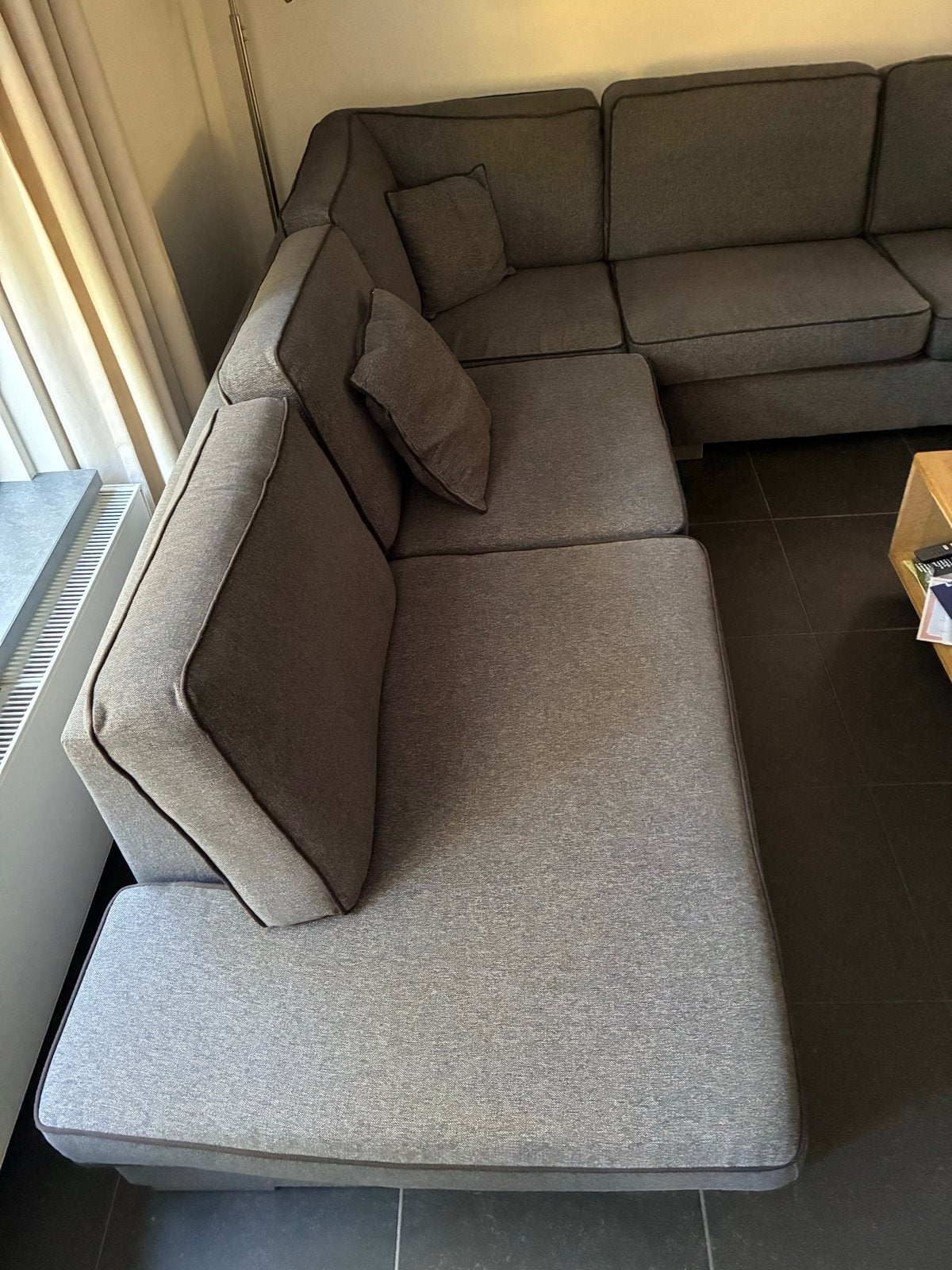 Hoekbank 275 x 295 cm - Gratis af te halen, Ophalen, 250 tot 300 cm, Gebruikt, 100 tot 125 cm