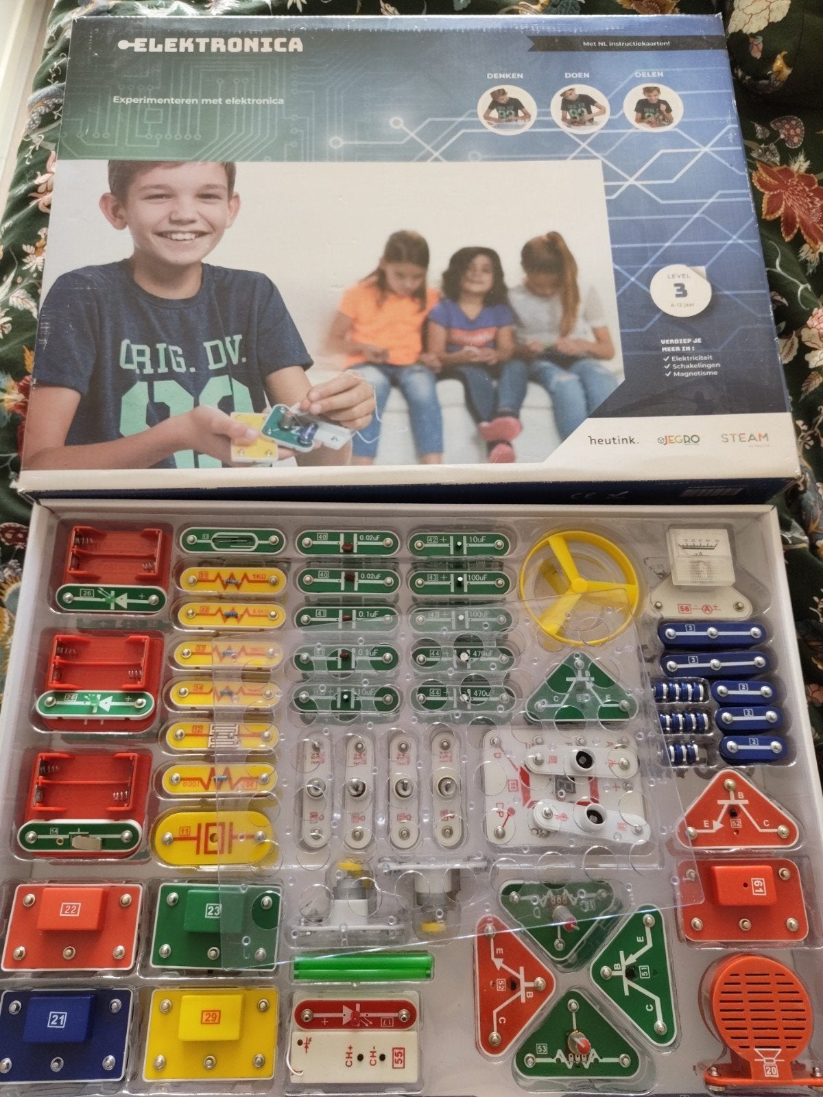 Elektronicaset 3 van Heutink, Ophalen of Verzenden