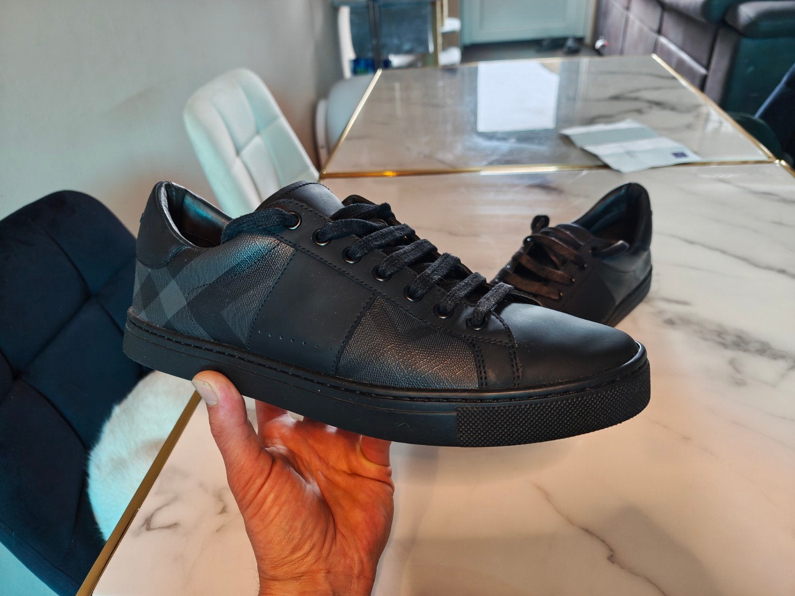 Burberry sneakers maat 43, Ophalen of Verzenden
