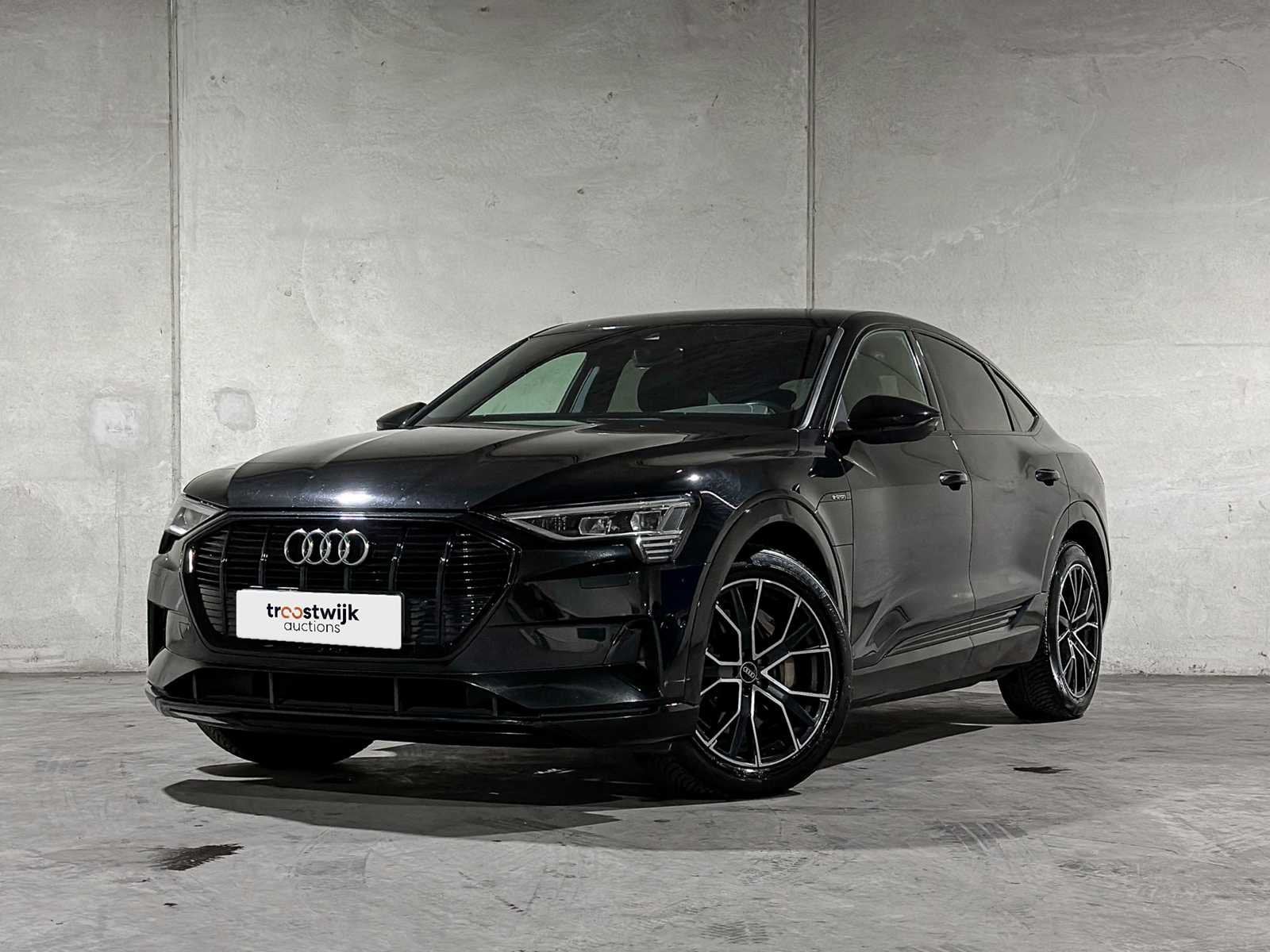 Audi e-tron Sportback 55 Quattro Business Edition 95 kWh 408, Automaat, 131 €/maand, Zwart, Origineel Nederlands