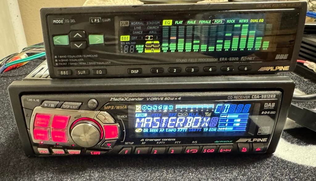 Alpine CDA-9812RR Autoradio met ERA-G320 Equalizer, Ophalen of Verzenden, Zo goed als nieuw